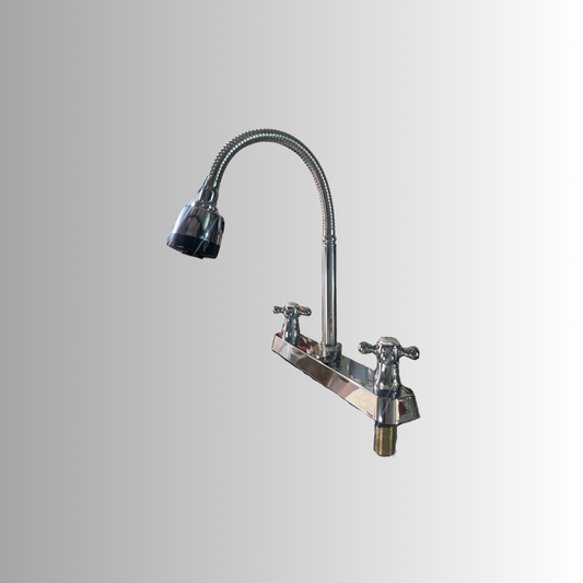 Llave mezcladora para lava trastos (Pantry) con tubo flexible.